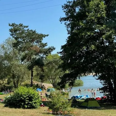 Osrodek Wypoczynkowy Swierk Hébergement de vacances