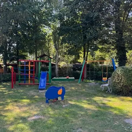 Casa de Férias Osrodek Wypoczynkowy Swierk Niewiesze